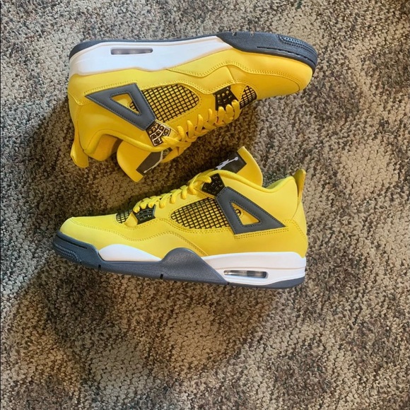 Jordan lighting 4s - Picture 5 of 7